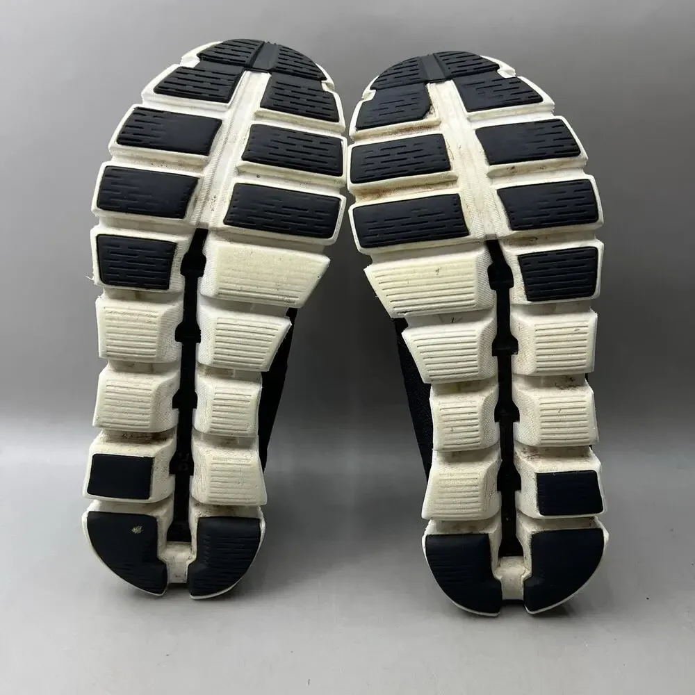 On Cloud 5 Running Shoes Women Size 8.5 Black Mesh Comfort Cushion Low Sneakers